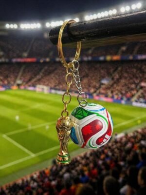 3 Llavero Balón y copa Mundial 2026 $48 c/u